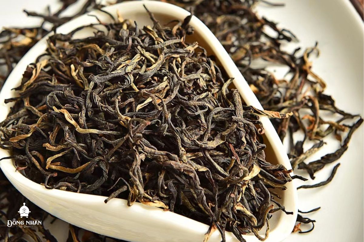 MẸO CHỌN MUA VÀ THƯỞNG THỨC HỒNG TRÀ